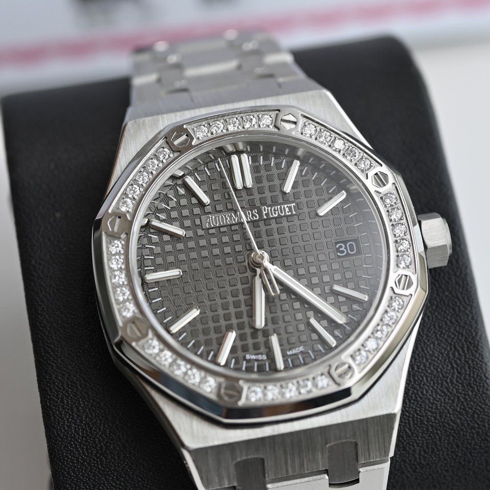 오데마피게 37mm 그레이 다이얼 001-285656