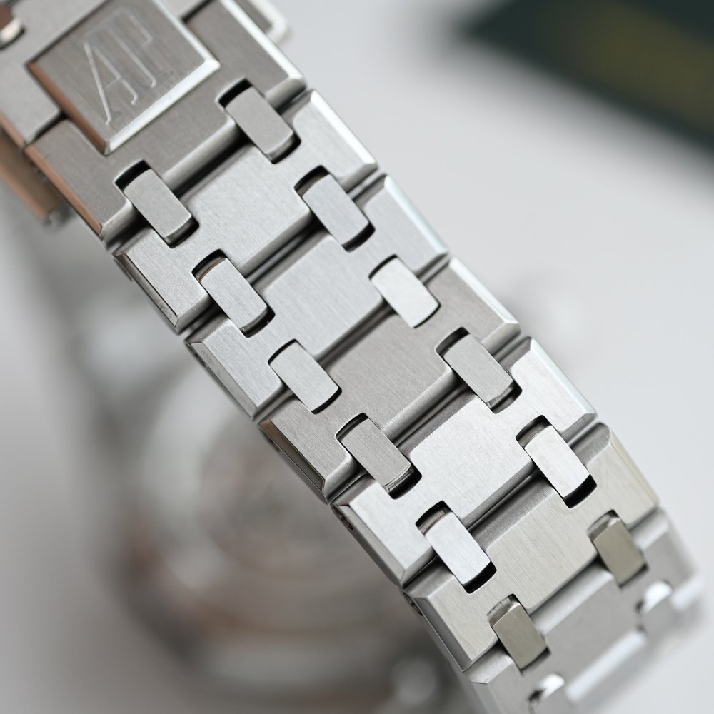 오데마피게 37mm 그레이 다이얼 001-285656