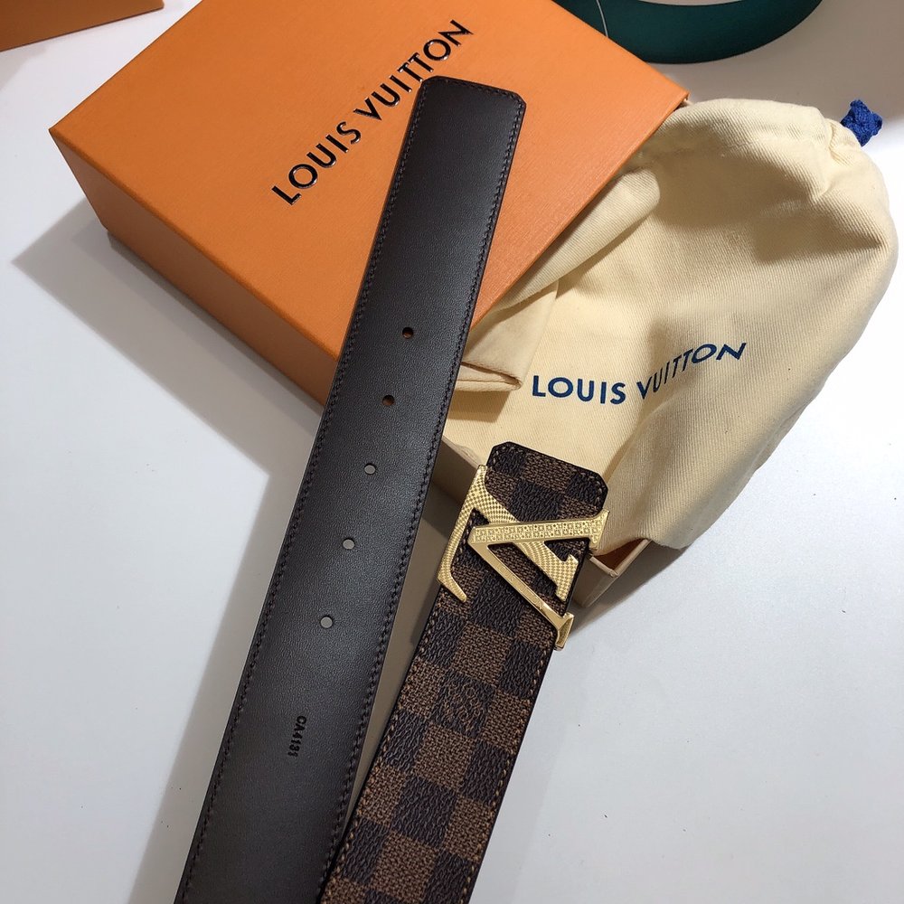 루이비통 소가죽 벨트 39mm 001-285696