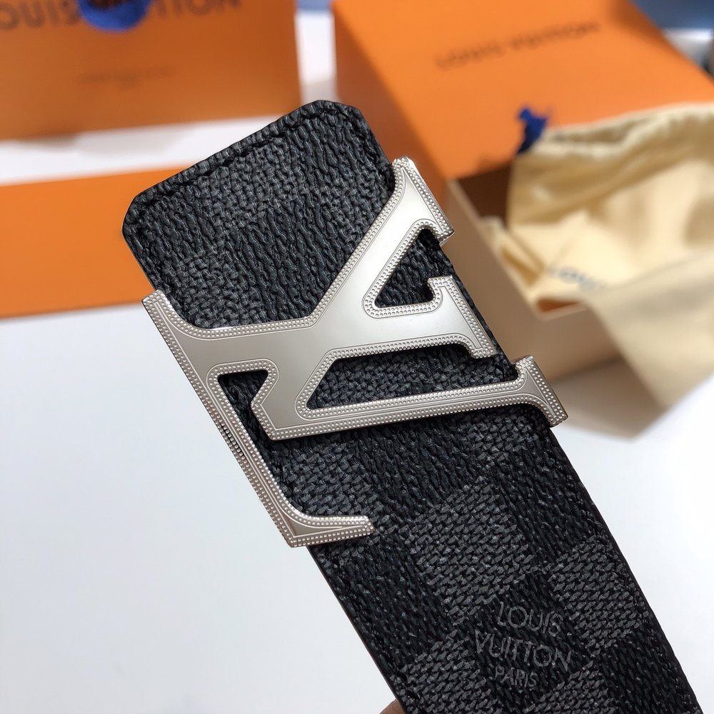 루이비통 천연 두겹 소가죽 벨트 39mm 001-285709