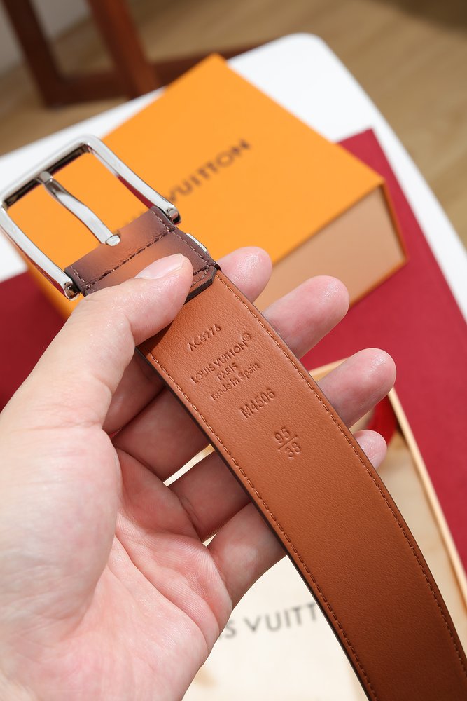 루이비통 Light Pont Neuf 벨트 001-285735