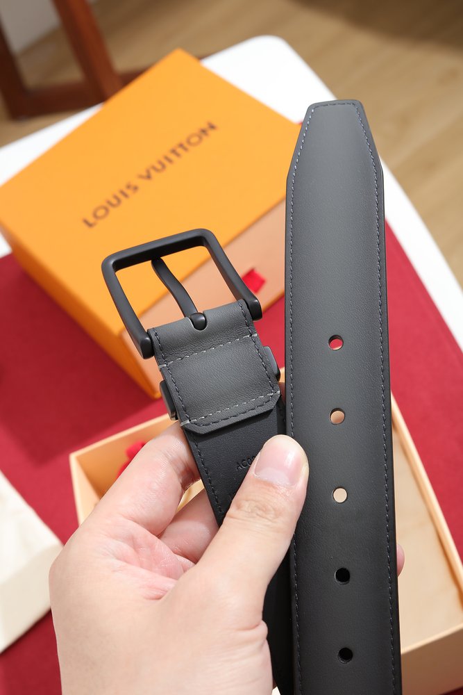 루이비통 Light Pont Neuf 벨트 001-285739
