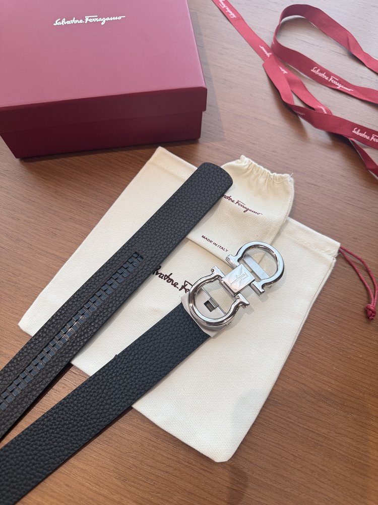 페라가모 말굽 버클 자동 벨트 001-285796