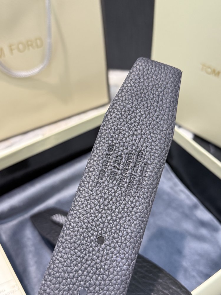 TOM FORD 양면 소가죽 비즈니스 벨트 001-285891