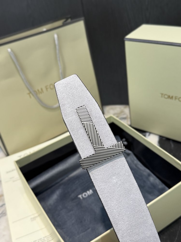 TOM FORD 양면 소가죽 비즈니스 벨트 001-285895