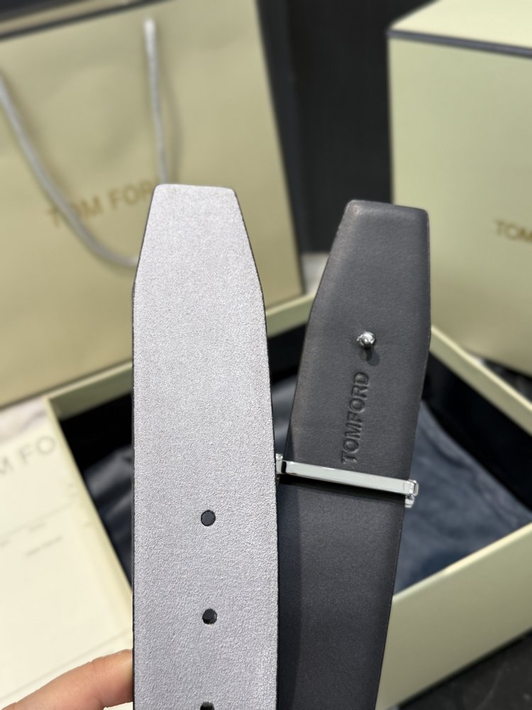 TOM FORD 양면 소가죽 남성 벨트 001-285913