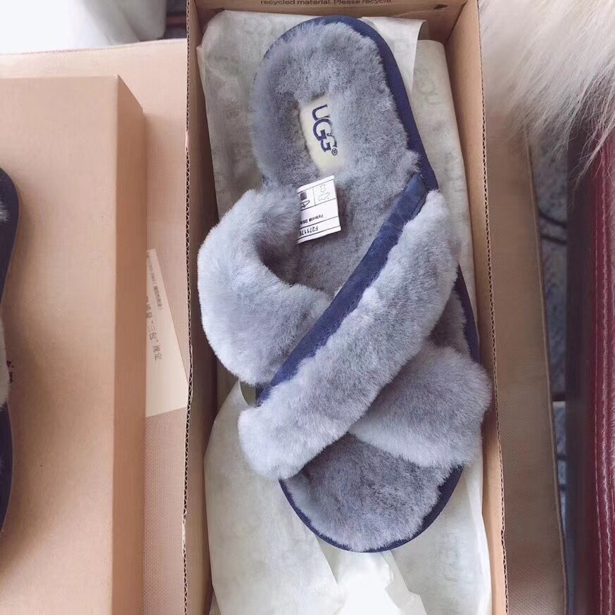 UGG 가을 신상 크로스 스트랩 울 슬리퍼 001-286119