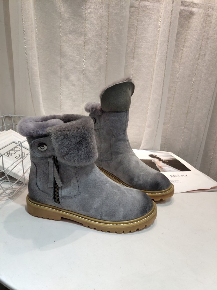 UGG 클래식 업그레이드 2.0 양털 부츠 (여성) 001-286122
