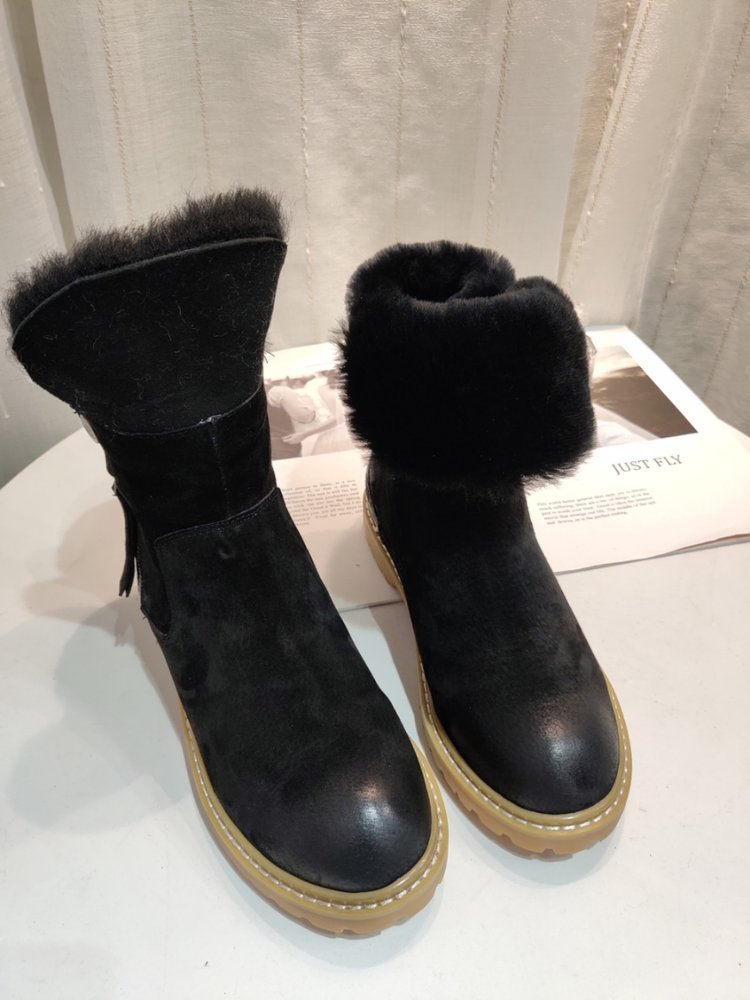 UGG 클래식 업그레이드 2.0 스노우 부츠 001-286123