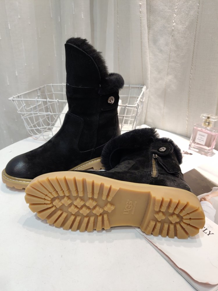 UGG 클래식 업그레이드 2.0 스노우 부츠 001-286123