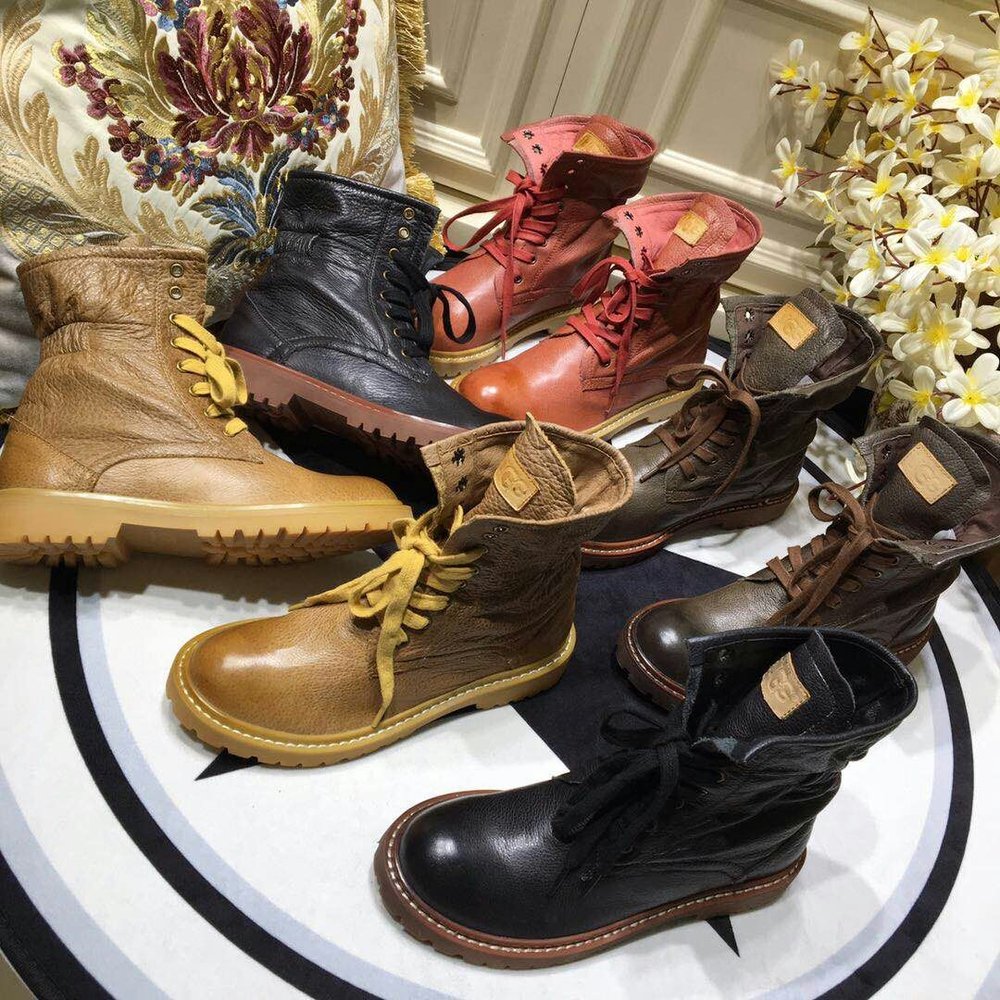 UGG 클래식 업그레이드 2.0 여성 부츠 001-286132