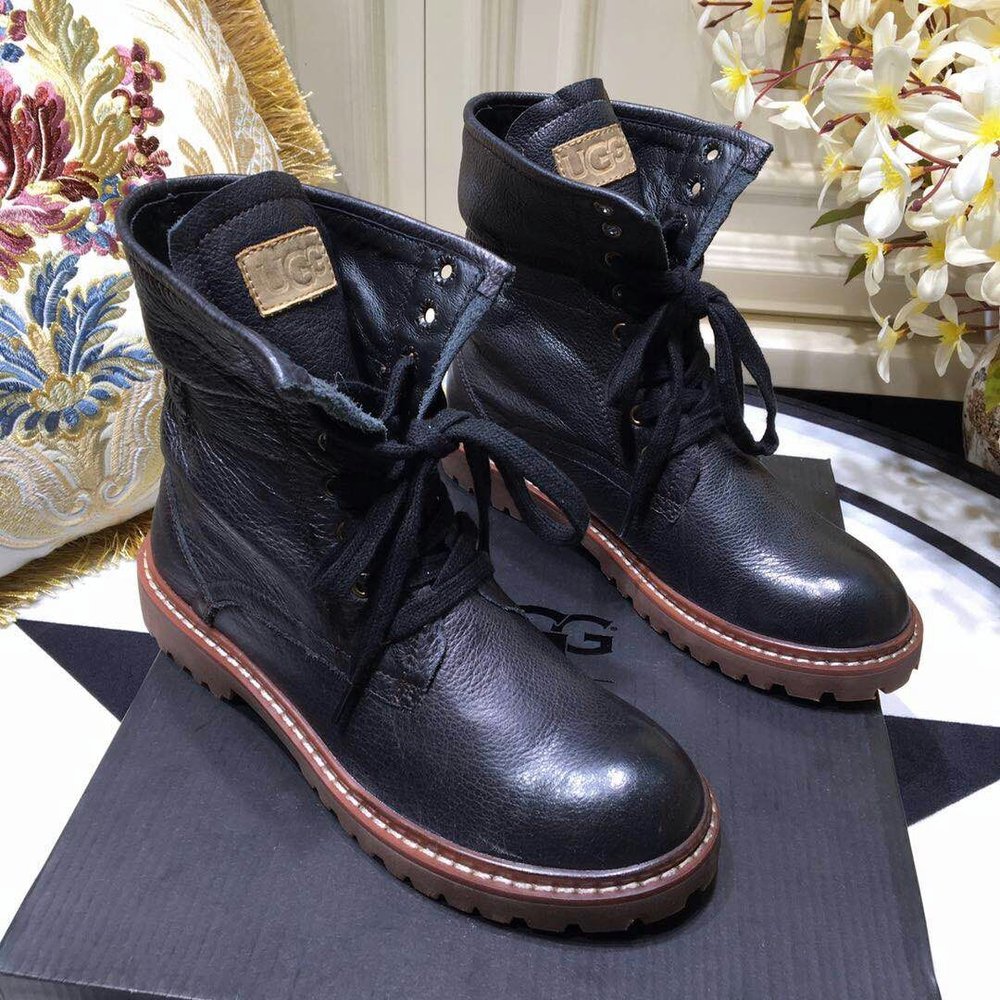 UGG 클래식 업그레이드 2.0 여성 부츠 001-286132
