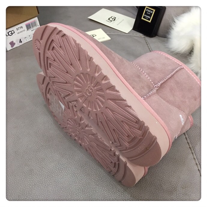 피그피그 UGG 콜라보 스노우 부츠 001-286133