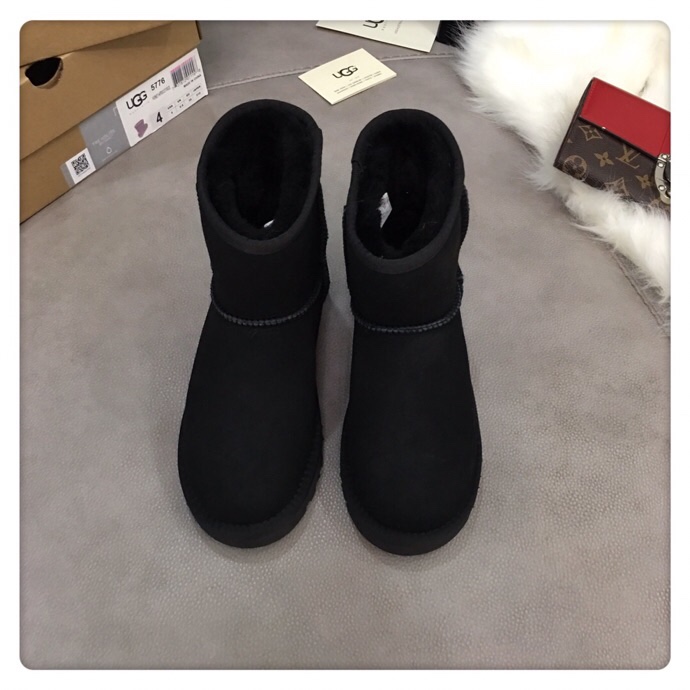 피그피그 UGG 콜라보 스노우부츠 001-286134