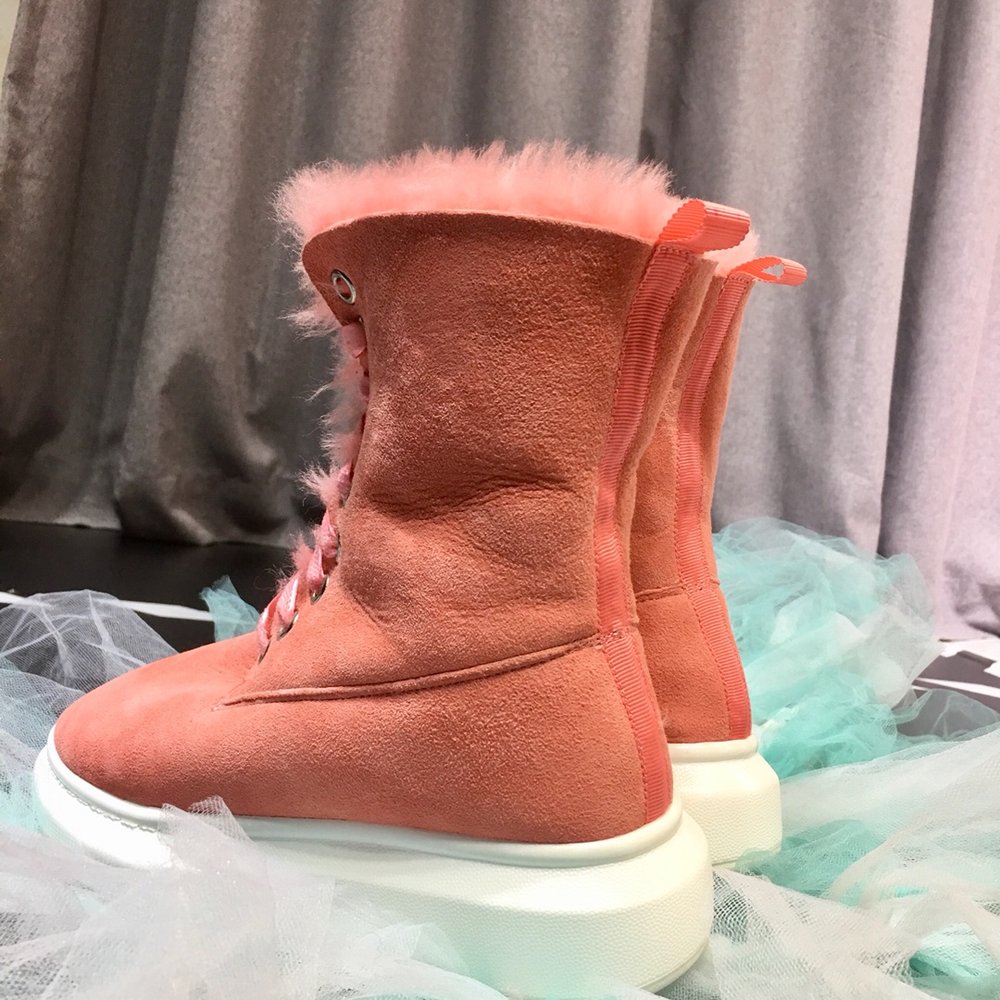 UGG 클래식 스노우부츠 업그레이드 버전 001-286171