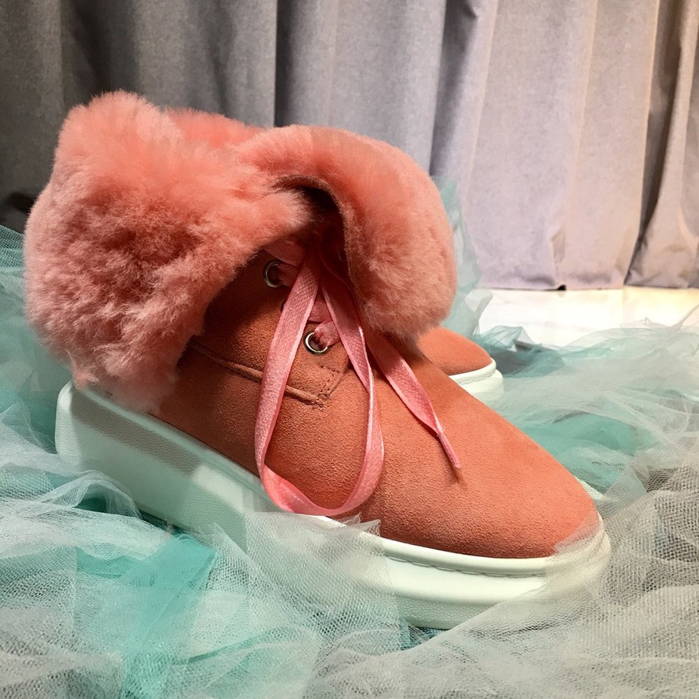 UGG 클래식 스노우부츠 업그레이드 버전 001-286171