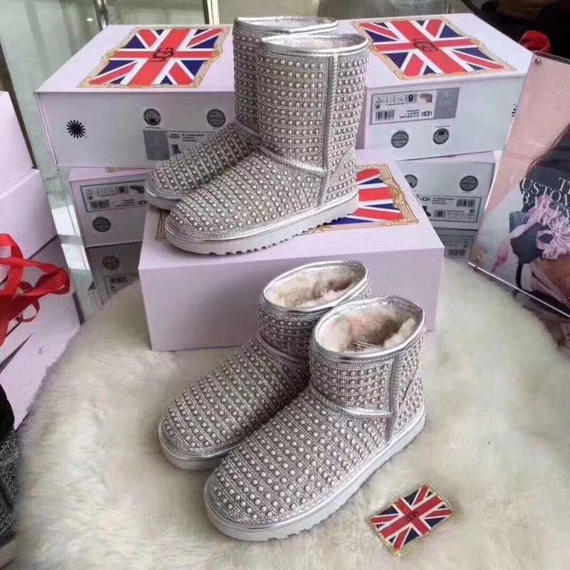 UGG 진주 스와로브스키 양모 가죽 통합 숏부츠 001-286174