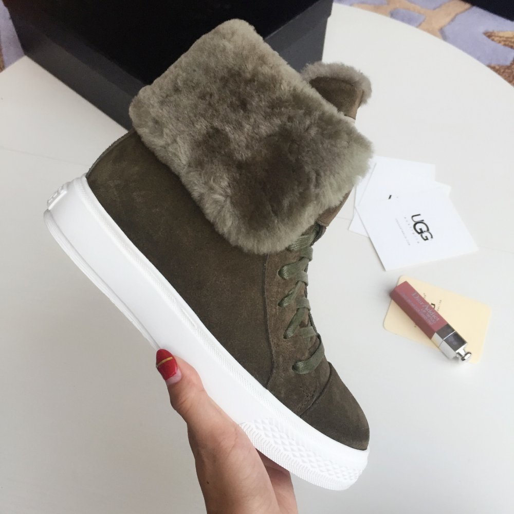 UGG 내장 스포츠 스노우부츠 001-286187
