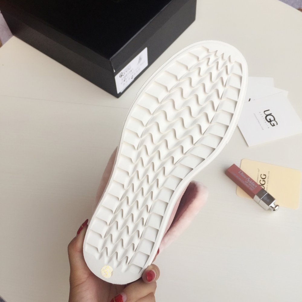 UGG 내장 스포츠 스노우부츠 001-286187