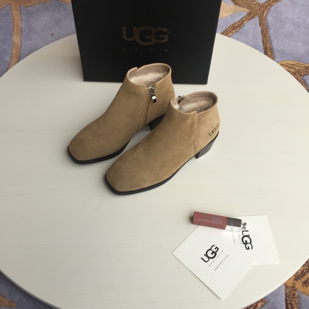 오리지널 UGG 소가죽 양모 스노우부츠 001-286189