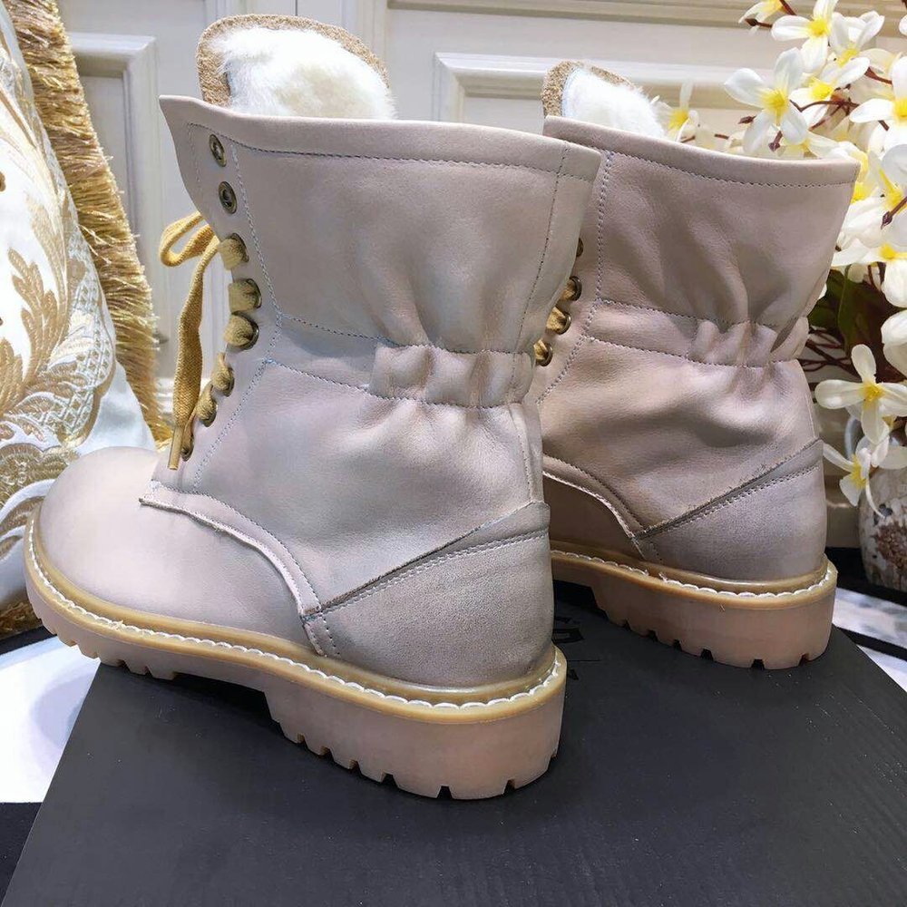UGG 클래식 업그레이드 여성 부츠 2.0버전 001-286205