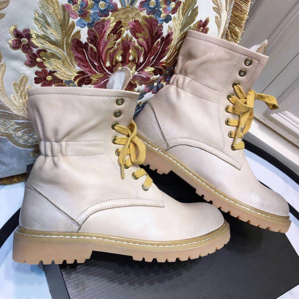 UGG 클래식 업그레이드 여성 부츠 2.0버전 001-286205