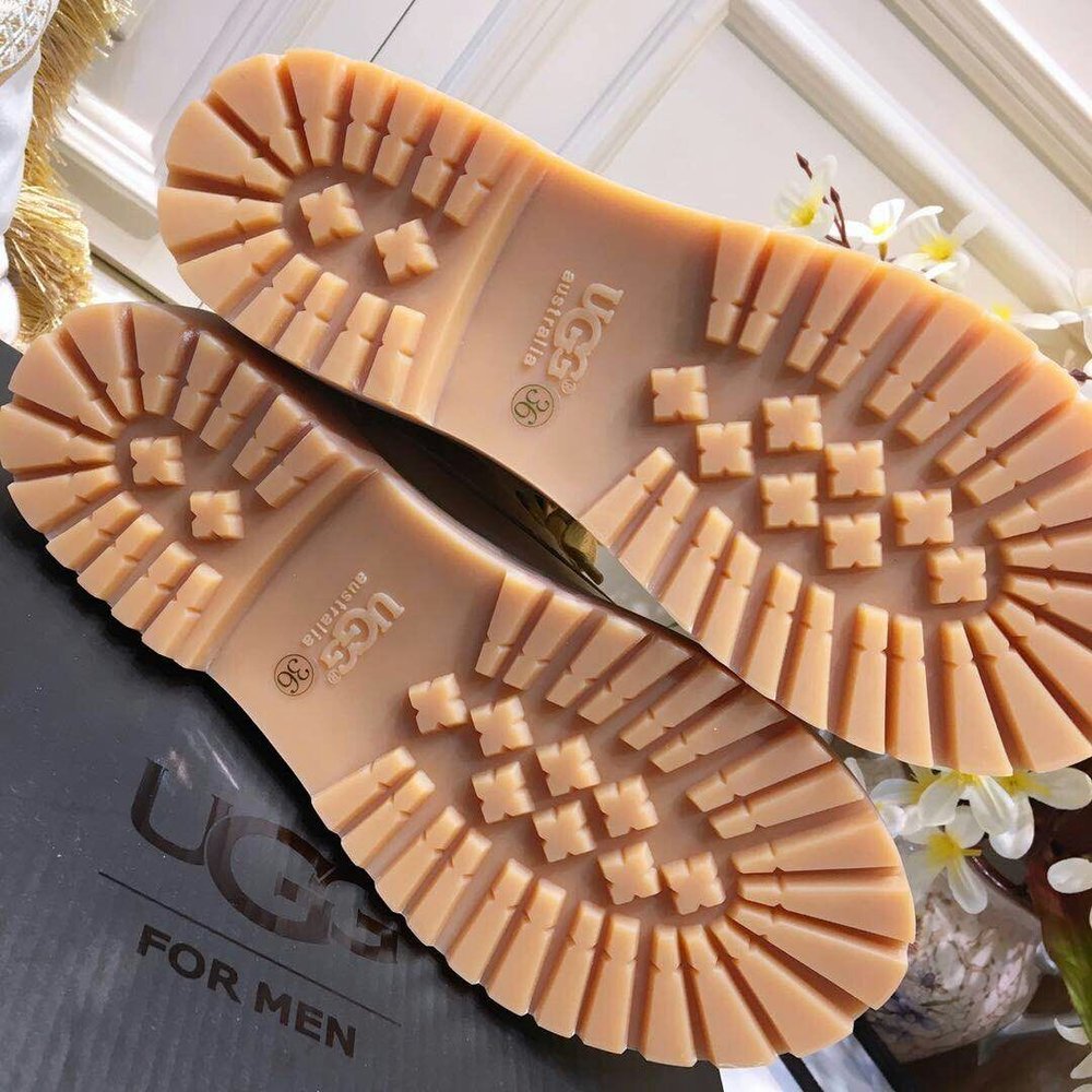 UGG 클래식 업그레이드 여성 부츠 2.0버전 001-286205