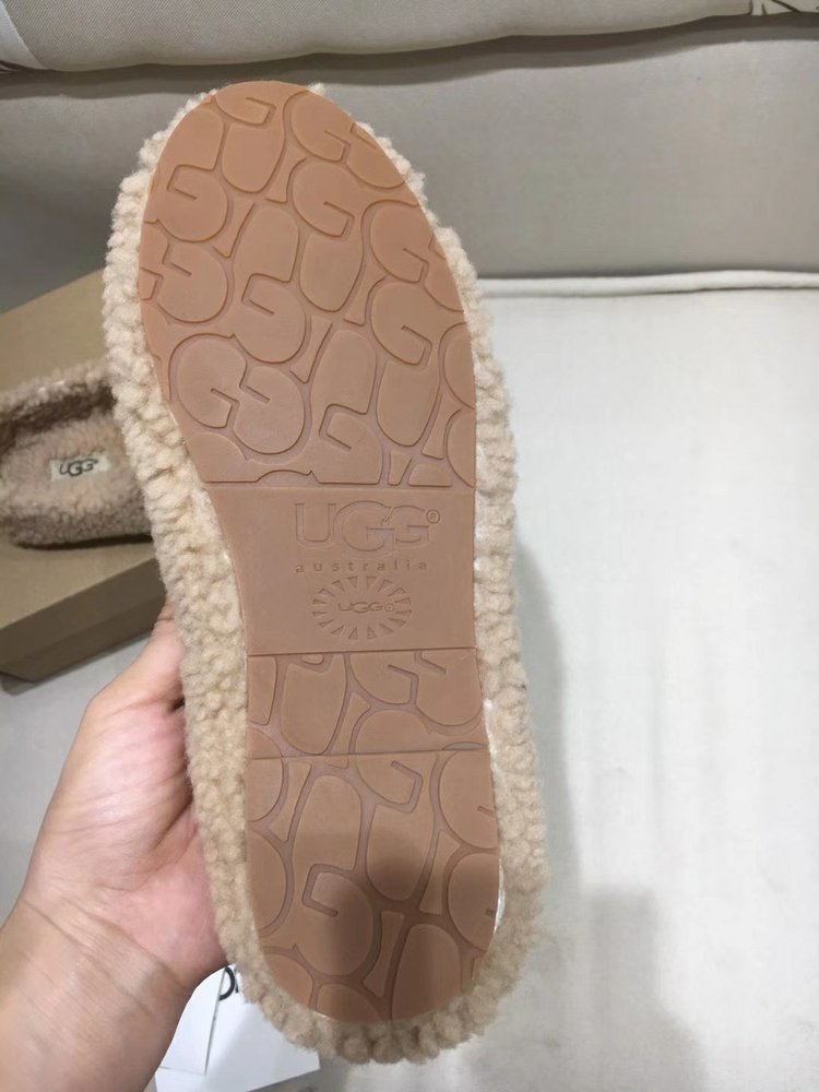 UGG 테디베어 울 로퍼 001-286208