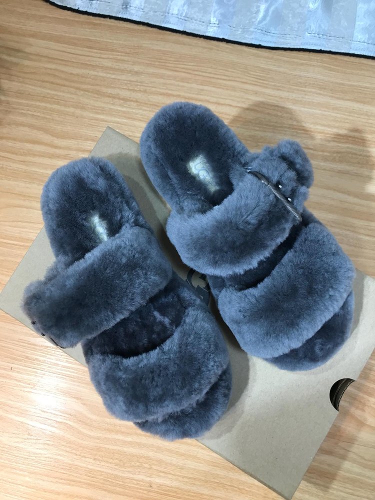 UGG 클래식 스노우 부츠 001-286215