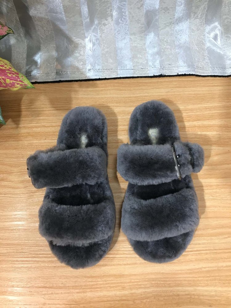 UGG 클래식 스노우 부츠 001-286215