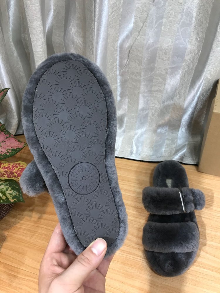 UGG 클래식 스노우 부츠 001-286215
