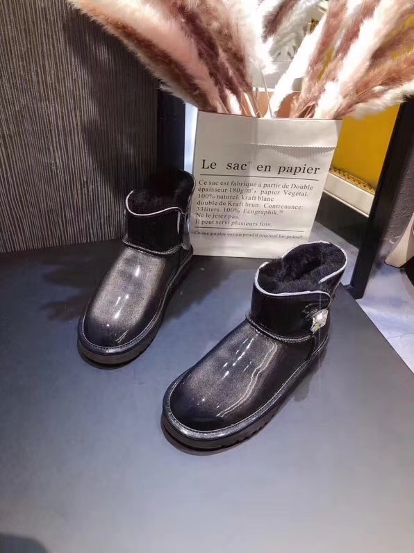 UGG 몽환 시리즈 스노우 부츠 001-286218