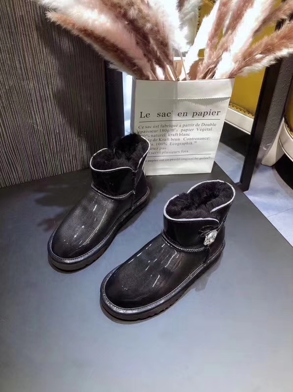 UGG 몽환 시리즈 스노우 부츠 001-286218