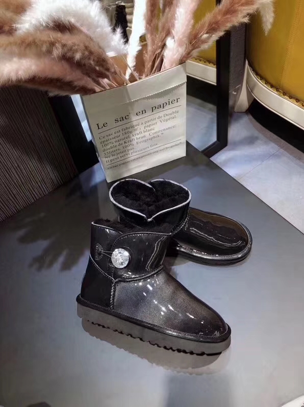 UGG 몽환 시리즈 스노우 부츠 001-286218