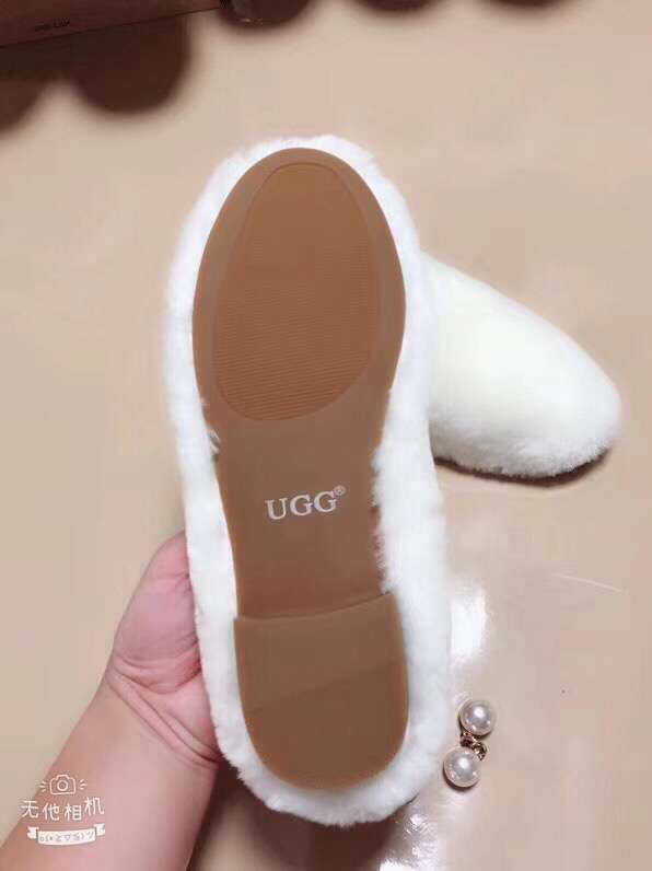 UGG 신상 울 원피스 발목 없는 단화 001-286219
