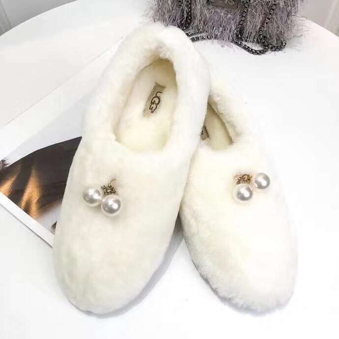UGG 울 원피스 로퍼 001-286221