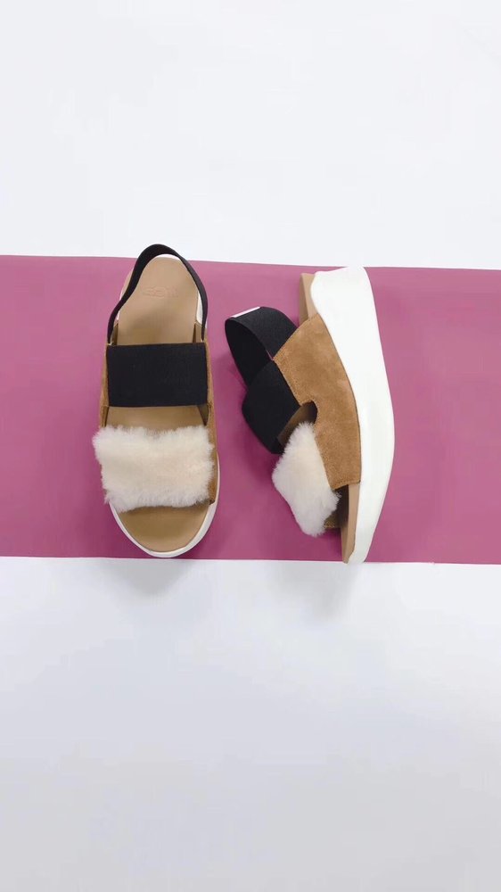 UGG 여성 두꺼운 굽 샌들 001-286224