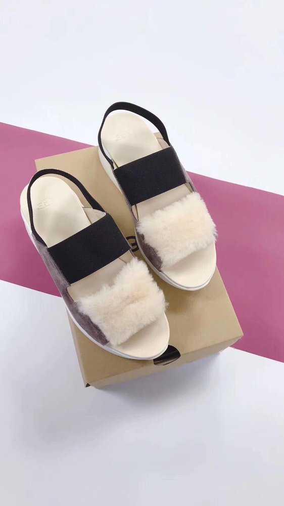 UGG 실버레이크 두꺼운 뒤꿈치 캐주얼 샌들 001-286225