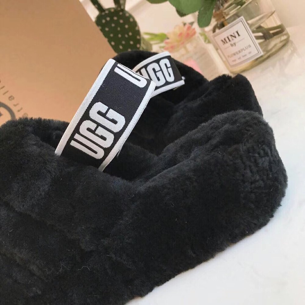 UGG 양면 코코넛 털 슬리퍼 001-286231