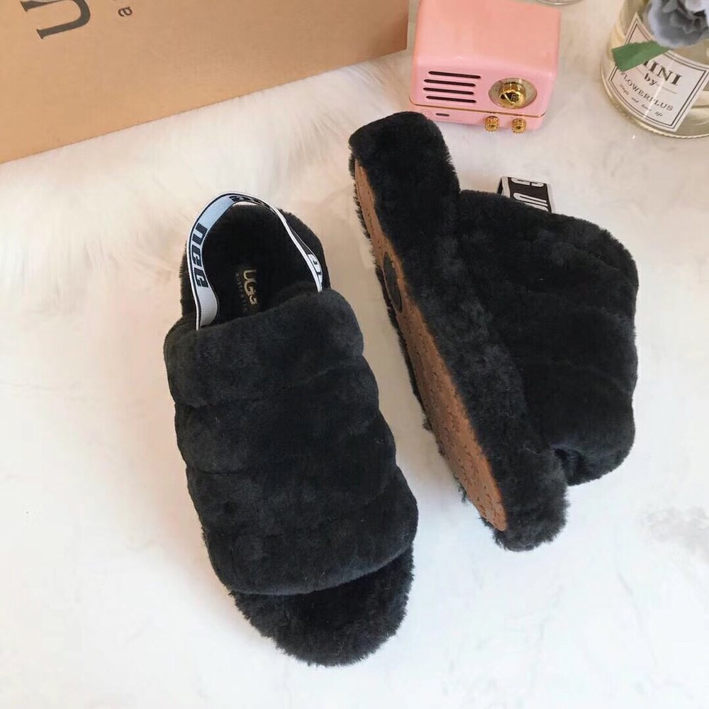 UGG 양면 코코넛 털 슬리퍼 001-286231