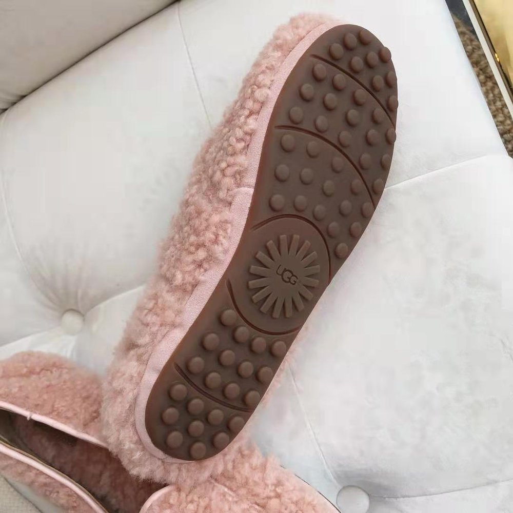 UGG Hailey Fluff 테디베어 울 로퍼 001-286234
