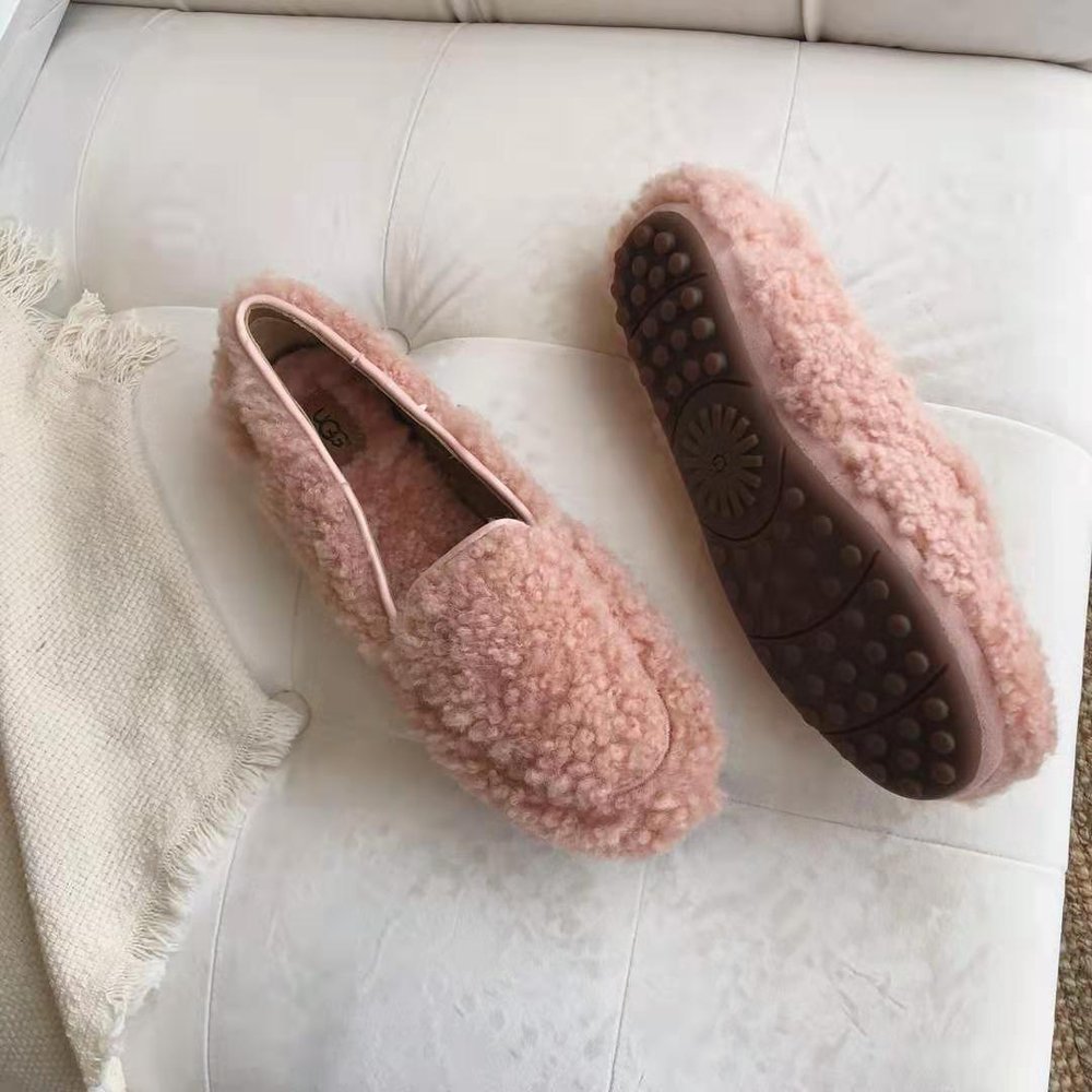 UGG Hailey Fluff 테디베어 울 로퍼 001-286234