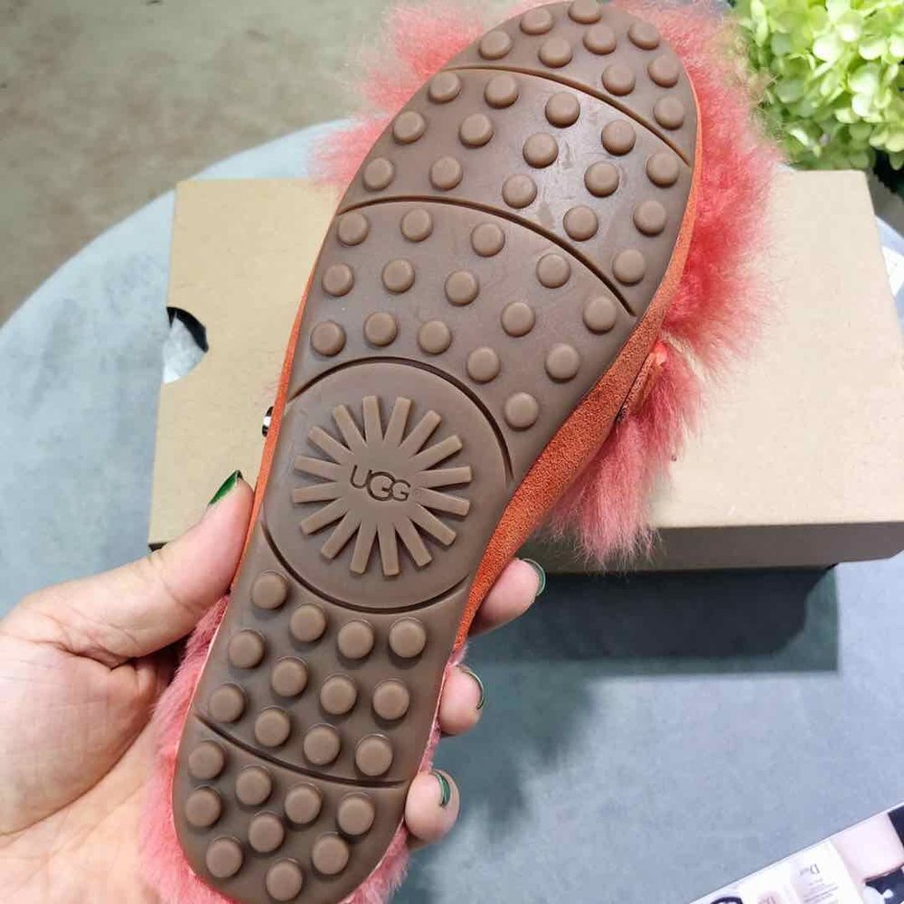 UGG 샤언 퍼 슬리퍼 여성 플랫 001-286235