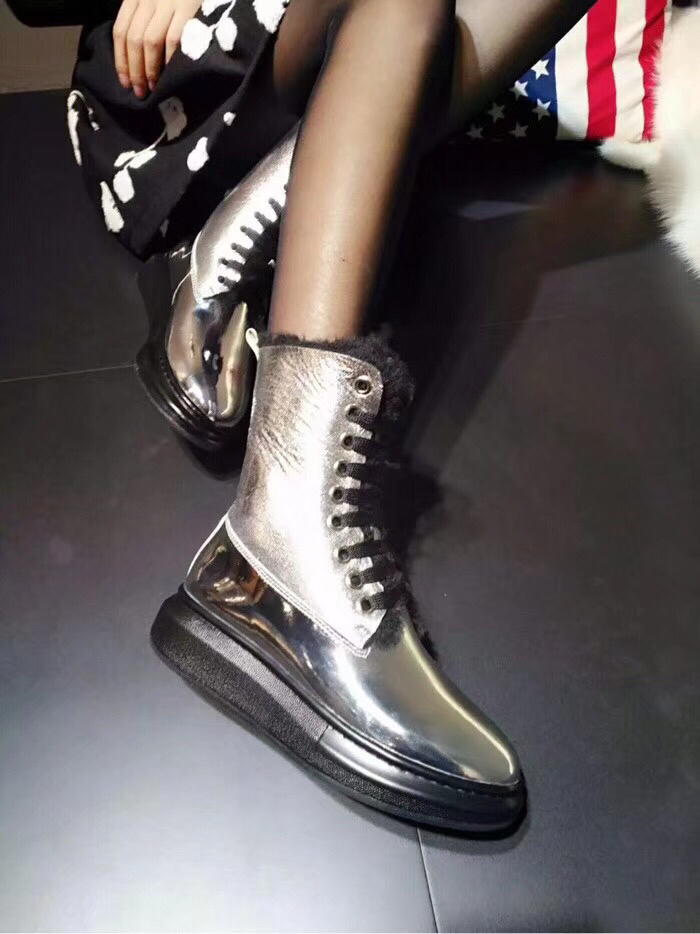 클래식 UGG 스노우부츠 업그레이드 버전 001-286240