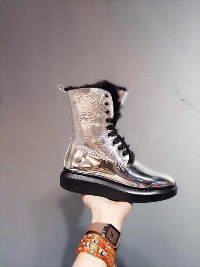 클래식 UGG 스노우부츠 업그레이드 버전 001-286240