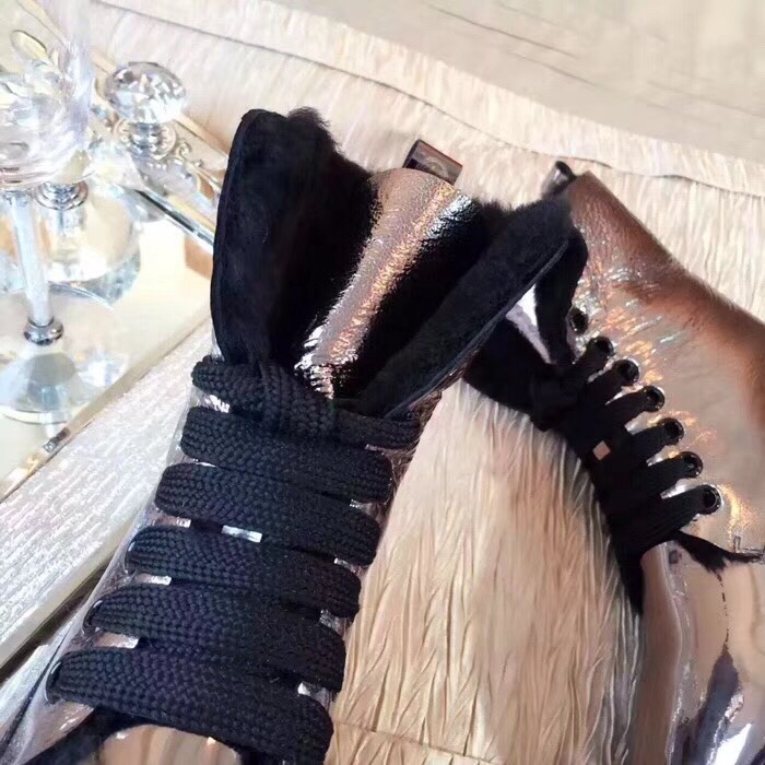 클래식 UGG 스노우부츠 업그레이드 여성용 001-286242