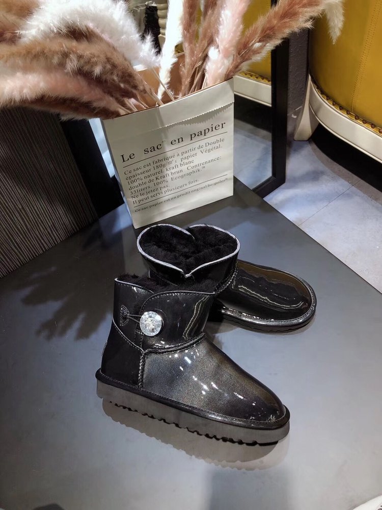 UGG 클래식 드림 시리즈 그라데이션 방한부츠 001-286269