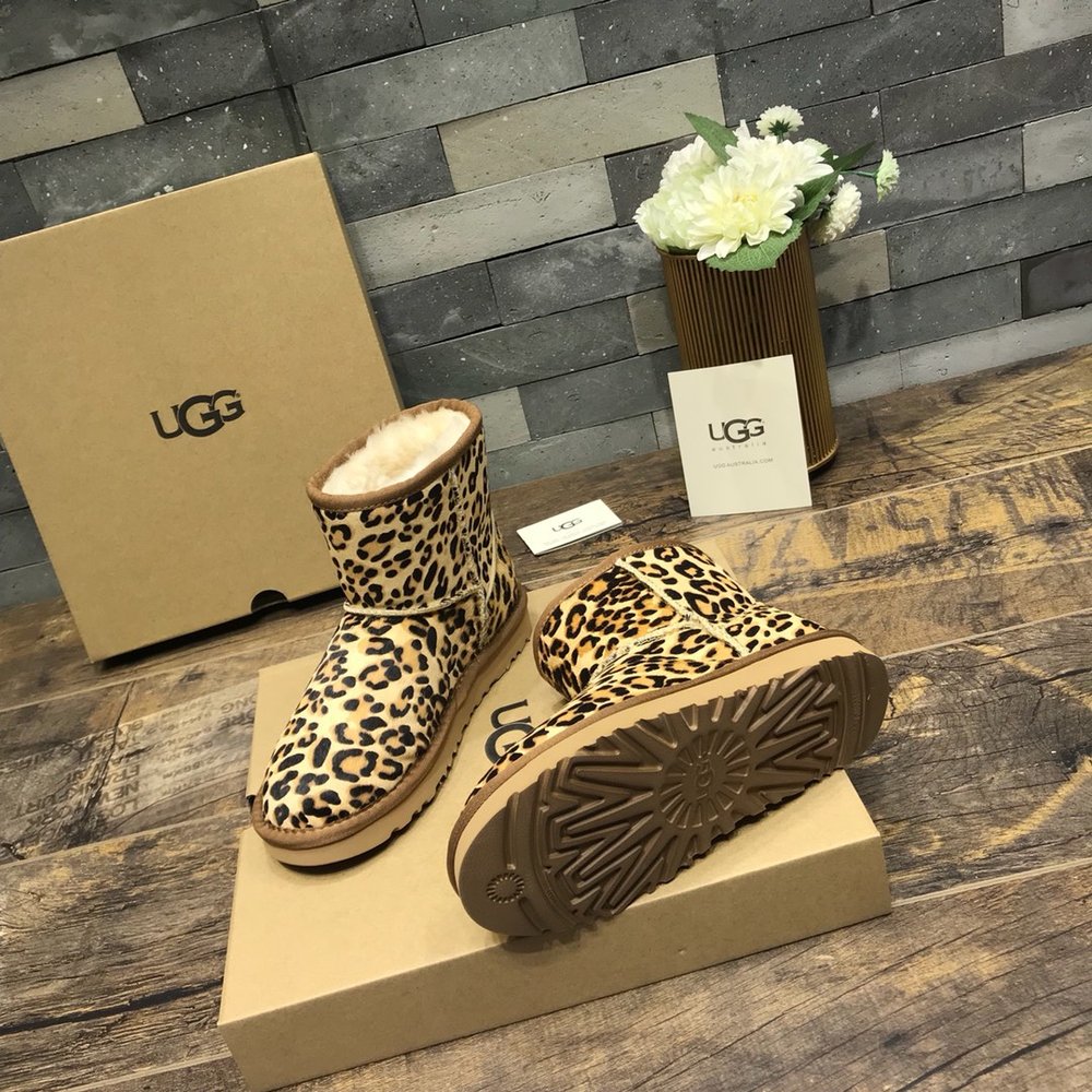 UGG 여성 스노우부츠 001-286279