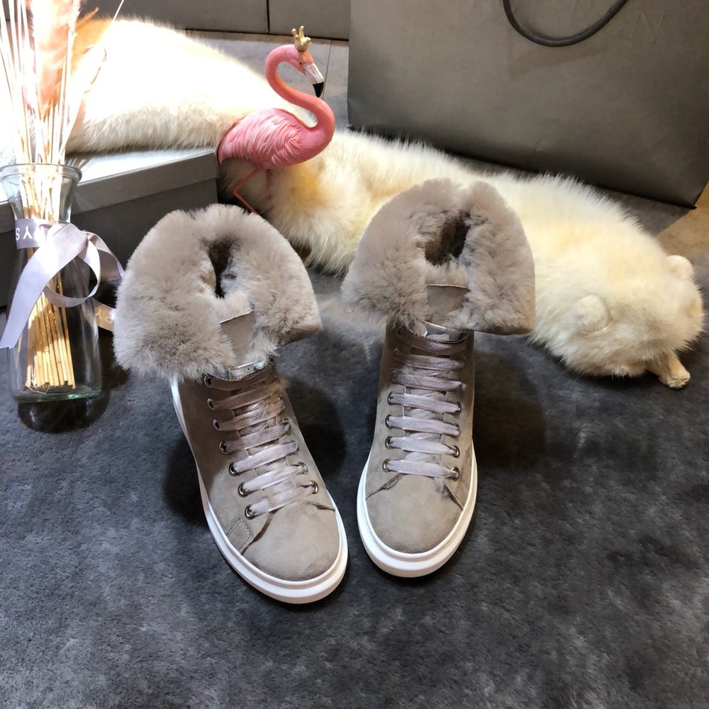 UGG 클래식 스노우부츠 업그레이드 버전 2컬러 001-286283