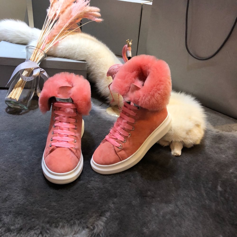 UGG 클래식 스노우부츠 업그레이드 여성용 001-286286